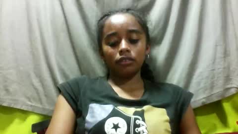 Snapshot of avontsoaldy chatting on June 1, 1:35 pm avontsoaldy online show from June 1, 1:35 pm