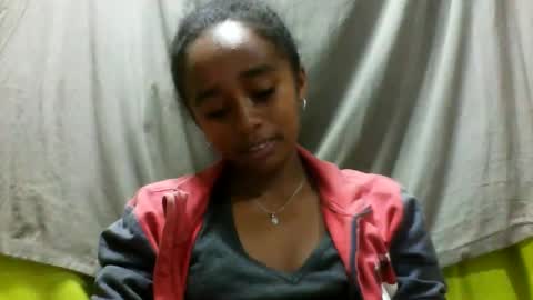 Snapshot of avontsoaldy chatting on June 8, 2:56 am avontsoaldy online show from June 8, 2:56 am