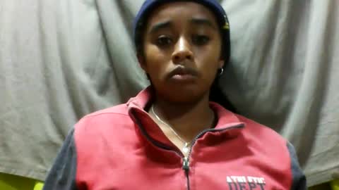 Snapshot of avontsoaldy chatting on June 11, 2:44 am avontsoaldy online show from June 11, 2:44 am