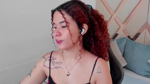 Avril  online show from March 12, 11:49 am