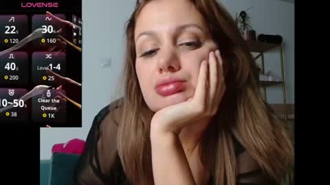 Snapshot of avrora__love chatting on September 13, 6:29 pm Avrora online show from September 13, 6:29 pm