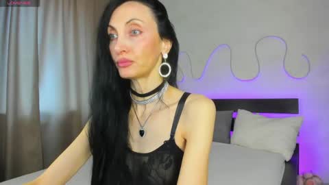 Avrora online show from May 31, 1:25 am
