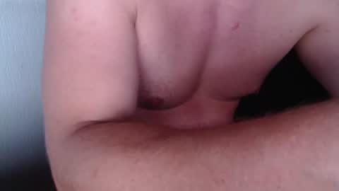 Snapshot of awesome86m chatting on June 21, 8:22 pm PiPa online show from June 21, 8:22 pm