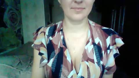 awesomeladyy online show from December 4, 8:34 am