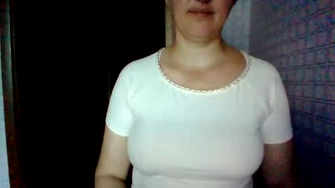 awesomeladyy online show from June 18, 6:02 am