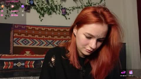 Snapshot of aww_burn chatting on November 14, 1:59 am Tris online show from November 14, 1:59 am