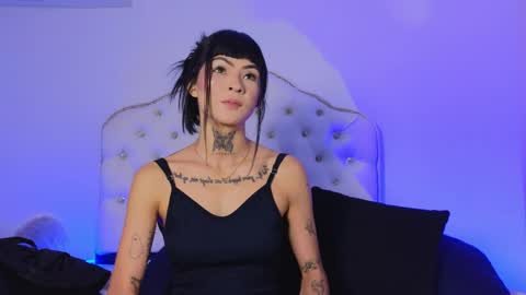 axarasss online show from April 28, 12:21 pm