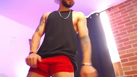 Snapshot of axel_7070 chatting on November 27, 1:13 pm Independiente Model online show from November 27, 1:13 pm