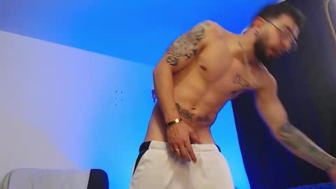 Snapshot of axel_7070 chatting on January 5, 7:06 pm Independiente Model online show from January 5, 7:06 pm