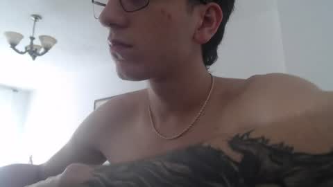 Snapshot of axel__master chatting on June 15, 7:27 pm axel__master online show from June 15, 7:27 pm