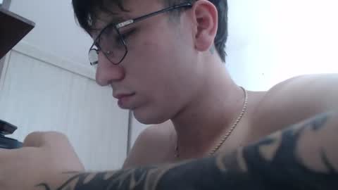 Snapshot of axel__master chatting on July 11, 5:37 pm axel__master online show from July 11, 5:37 pm