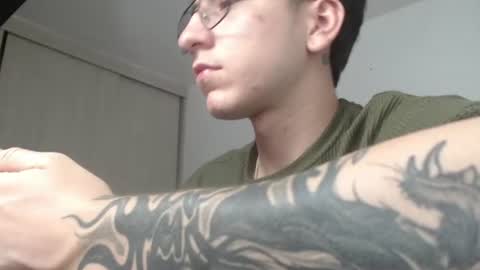 Snapshot of axel__master chatting on July 15, 12:27 am axel__master online show from July 15, 12:27 am