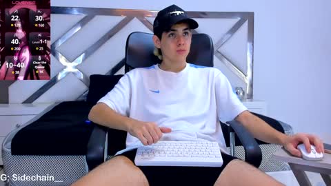 Snapshot of axel_cifer chatting on January 26, 11:50 pm Axel cifer online show from January 26, 11:50 pm