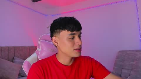 Snapshot of axel_cody_ chatting on June 21, 9:56 am AXEL online show from June 21, 9:56 am