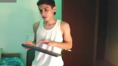 Snapshot of axel_davis_ chatting on October 12, 3:38 am axel davis online show from October 12, 3:38 am