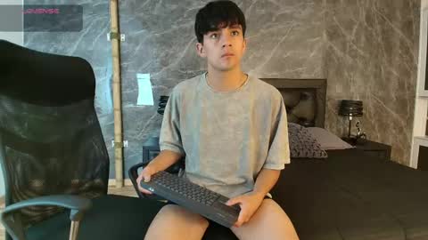 axel_draven online show from April 27, 12:14 pm