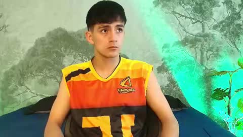 Snapshot of axel_draven chatting on June 19, 12:20 pm axel_draven online show from June 19, 12:20 pm