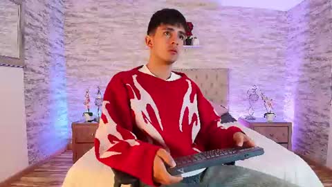 axel_draven online show from June 23, 12:25 pm