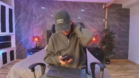 axel_draven online show from June 24, 12:37 pm