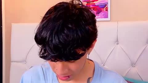 Snapshot of axel_evanss chatting on June 10, 1:21 pm Axel Evanss online show from June 10, 1:21 pm