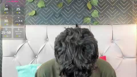 Snapshot of axel_evanss chatting on July 23, 2:04 pm Axel Evanss online show from July 23, 2:04 pm