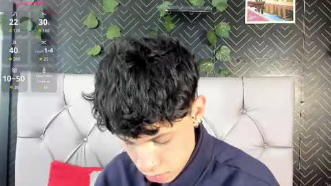 Snapshot of axel_evanss chatting on July 28, 1:43 pm Axel Evanss online show from July 28, 1:43 pm