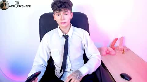 Axel online show from March 8, 2:15 am