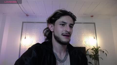 Snapshot of axel_porn_ chatting on May 29, 2:20 am Axel online show from May 29, 2:20 am
