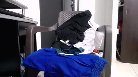 axel rios online show from December 14, 7:58 am