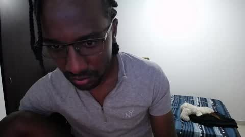 Snapshot of axel_rios_207467 chatting on May 11, 4:51 am axel rios online show from May 11, 4:51 am