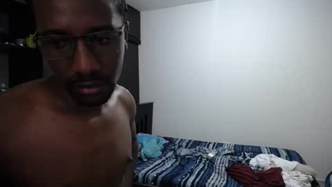Snapshot of axel_rios_207467 chatting on May 20, 6:41 am axel rios online show from May 20, 6:41 am
