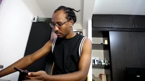 Snapshot of axel_rios_207467 chatting on June 13, 10:08 pm axel rios online show from June 13, 10:08 pm