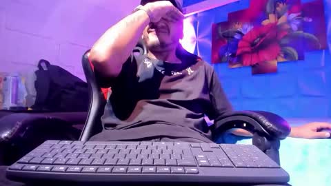 Axell Cross2 online show from October 22, 2:01 am