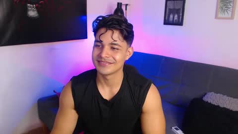 axell online show from September 15, 8:20 pm