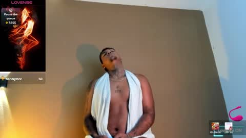 Snapshot of axell_king07 chatting on June 3, 2:33 pm Axell online show from June 3, 2:33 pm