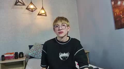 axell_stone online show from June 18, 9:41 pm
