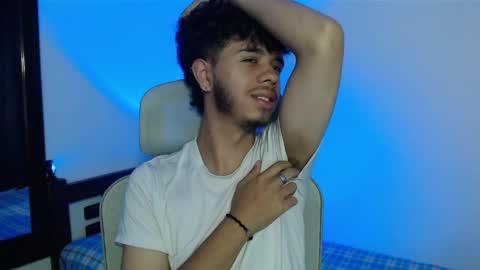 axelldark online show from April 7, 8:20 pm