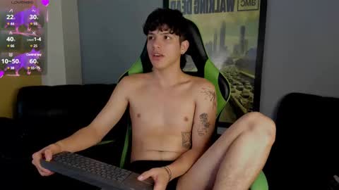 Axel Raven online show from December 3, 4:28 pm