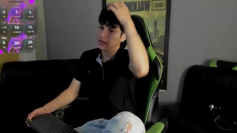 Axel Raven online show from December 16, 1:22 pm