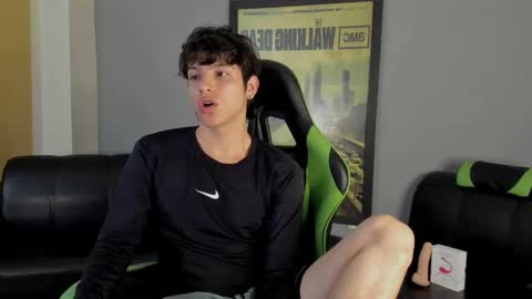 Axel Raven online show from January 10, 3:58 pm