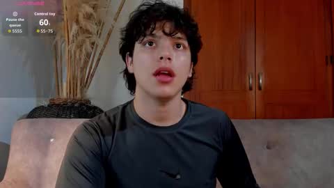 Axel Raven online show from October 9, 7:45 pm