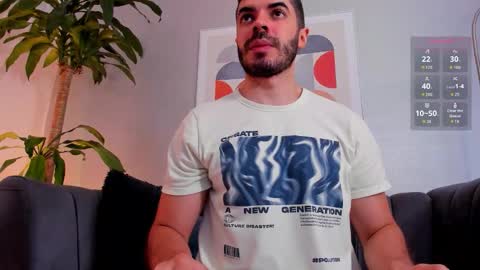 Axel Thompsom online show from November 29, 12:08 pm