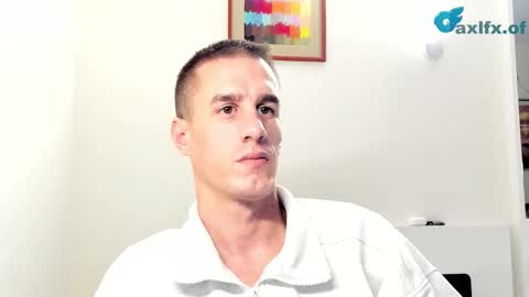 Axl online show from November 4, 6:51 pm