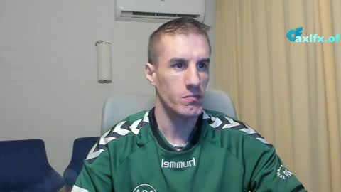 Snapshot of axl_fx chatting on May 20, 9:32 pm Axl online show from May 20, 9:32 pm