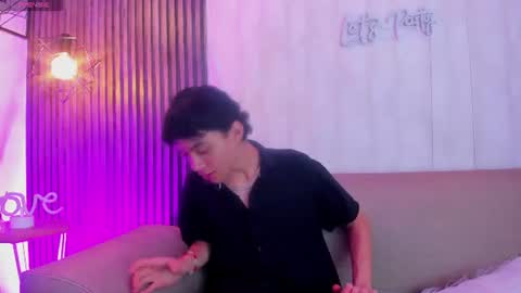 Snapshot of axxel_white chatting on July 17, 4:34 pm A X X X EL online show from July 17, 4:34 pm