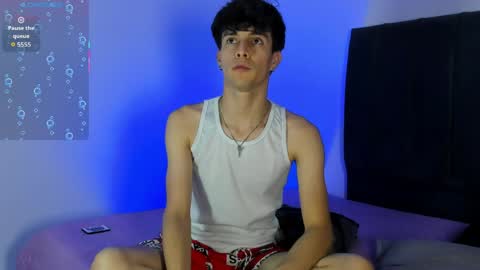 Axxxel  online show from April 7, 1:39 am