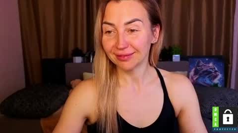 Jully online show from March 30, 5:36 pm