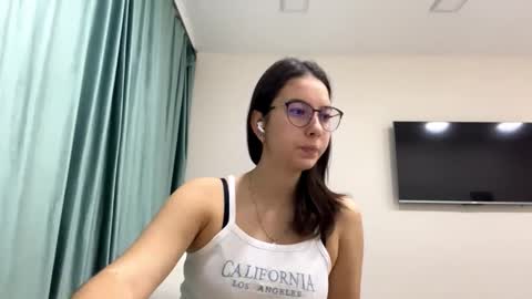 Snapshot of ayakoslotemaker chatting on November 11, 4:23 am Allison online show from November 11, 4:23 am