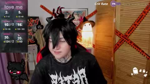 ayaks online show from October 20, 3:23 pm