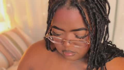 Snapshot of ayanaa_ebony_ chatting on June 9, 11:22 am Ayana online show from June 9, 11:22 am